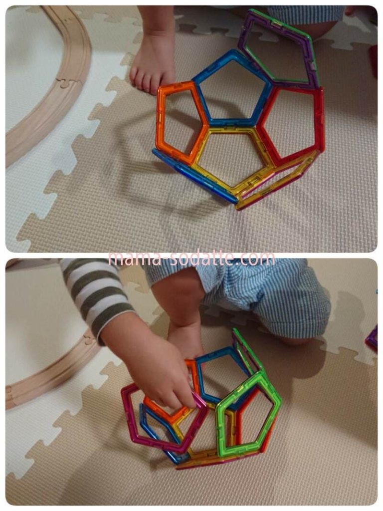 マグフォーマーの五角形パーツを使って立体を作る様子
